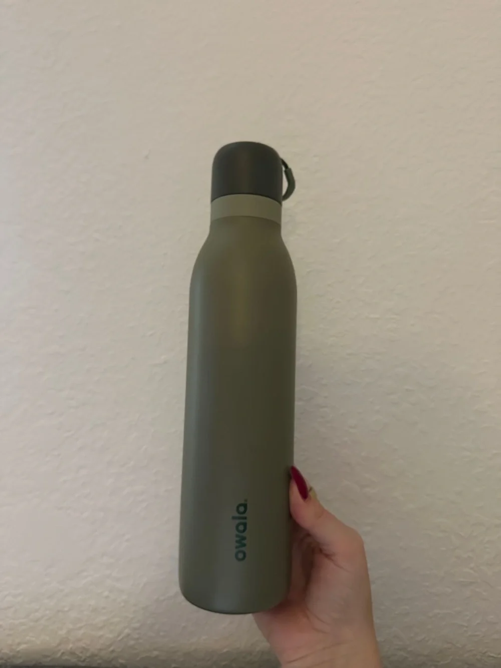 Owala FreeSip Twist 24oz (Green House) - Picture 1 of 5
